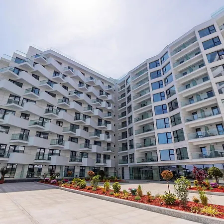 Miramar - Alezzi Infinity Apartament